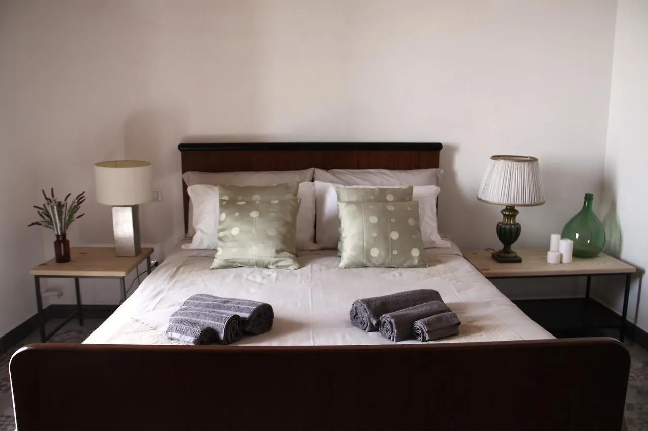 Bed & Breakfast Due Sicilie Maison De Charme Casalvecchio Siculo Italy